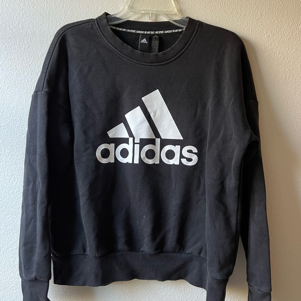 Adidas Black Sweatshirt Size Medium.